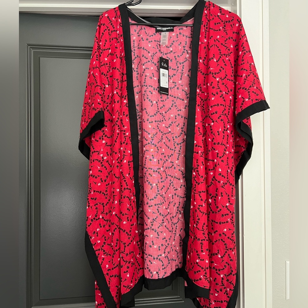 NWT Karl Lagerfield pullover
